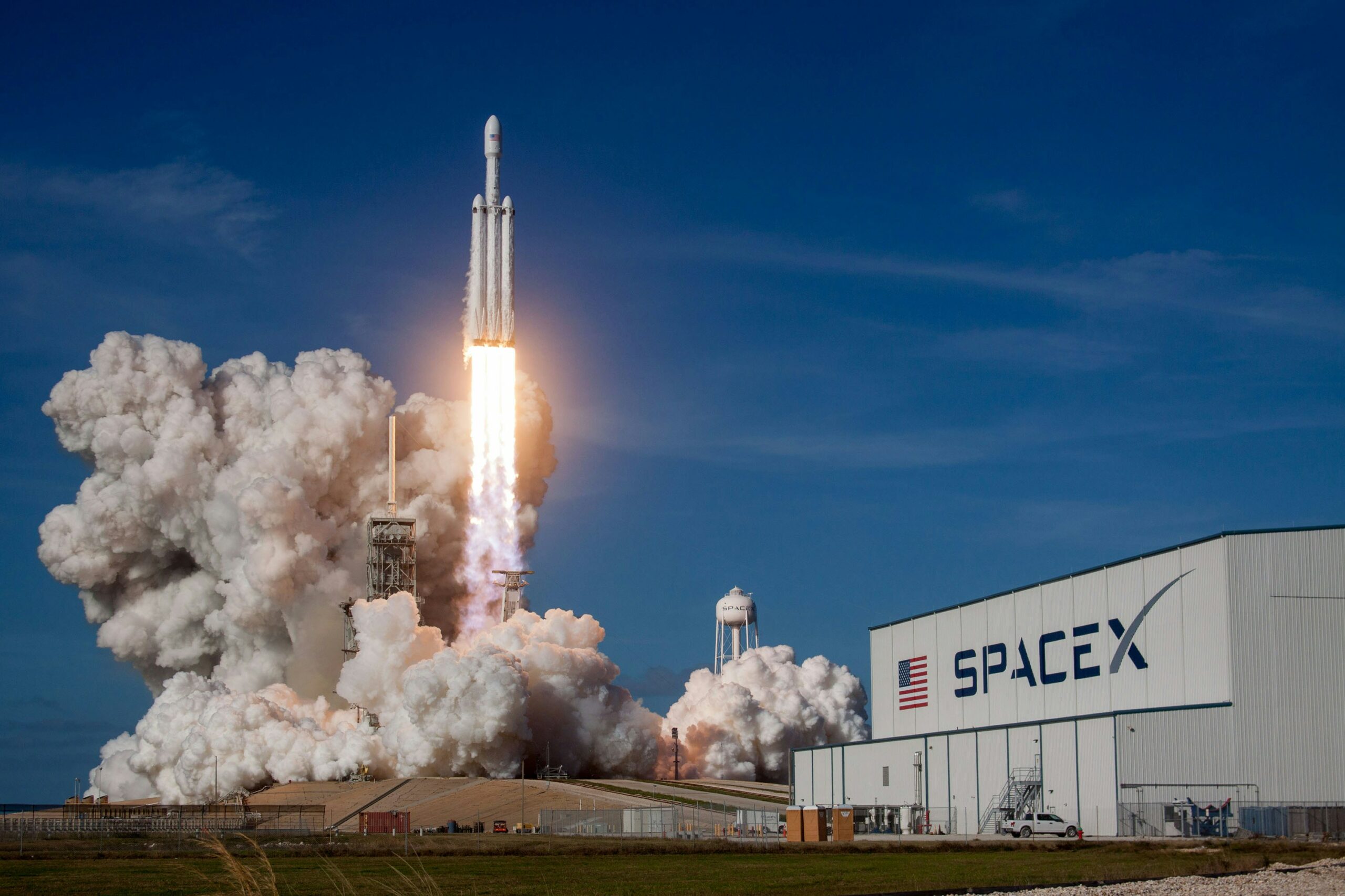 Dxyz 股價 Destiny Tech 100 Spacex 5 Scaled